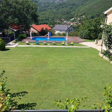 Villa, Pool And Relax For 12 Persons Kuti Buitenkant foto