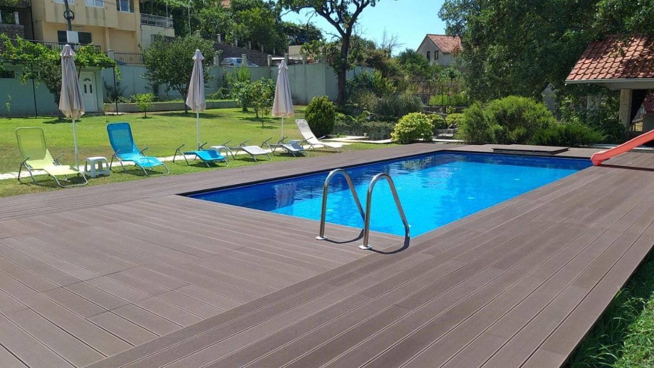 Villa, Pool And Relax For 12 Persons Kuti Buitenkant foto