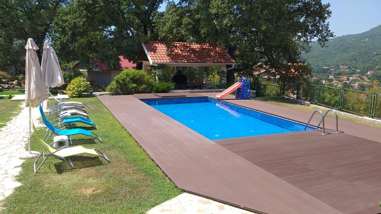 Villa, Pool And Relax For 12 Persons Kuti Buitenkant foto